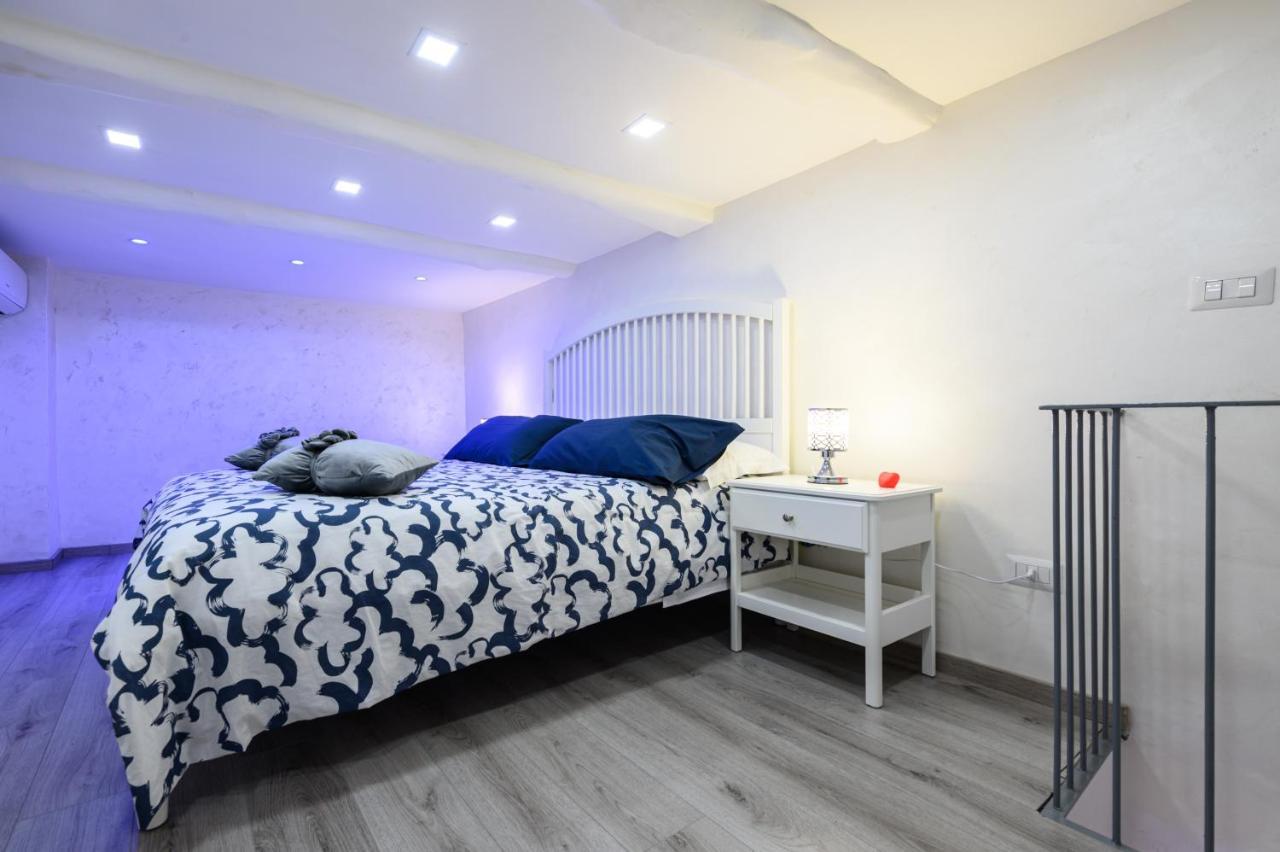 La Magnifica Napoli Apartments Gold House エクステリア 写真