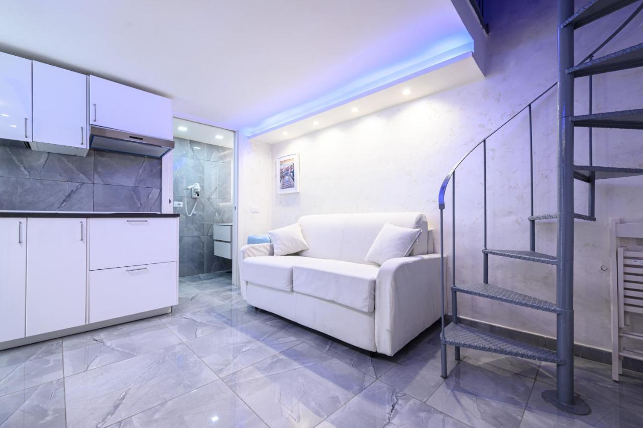 La Magnifica Napoli Apartments Gold House エクステリア 写真