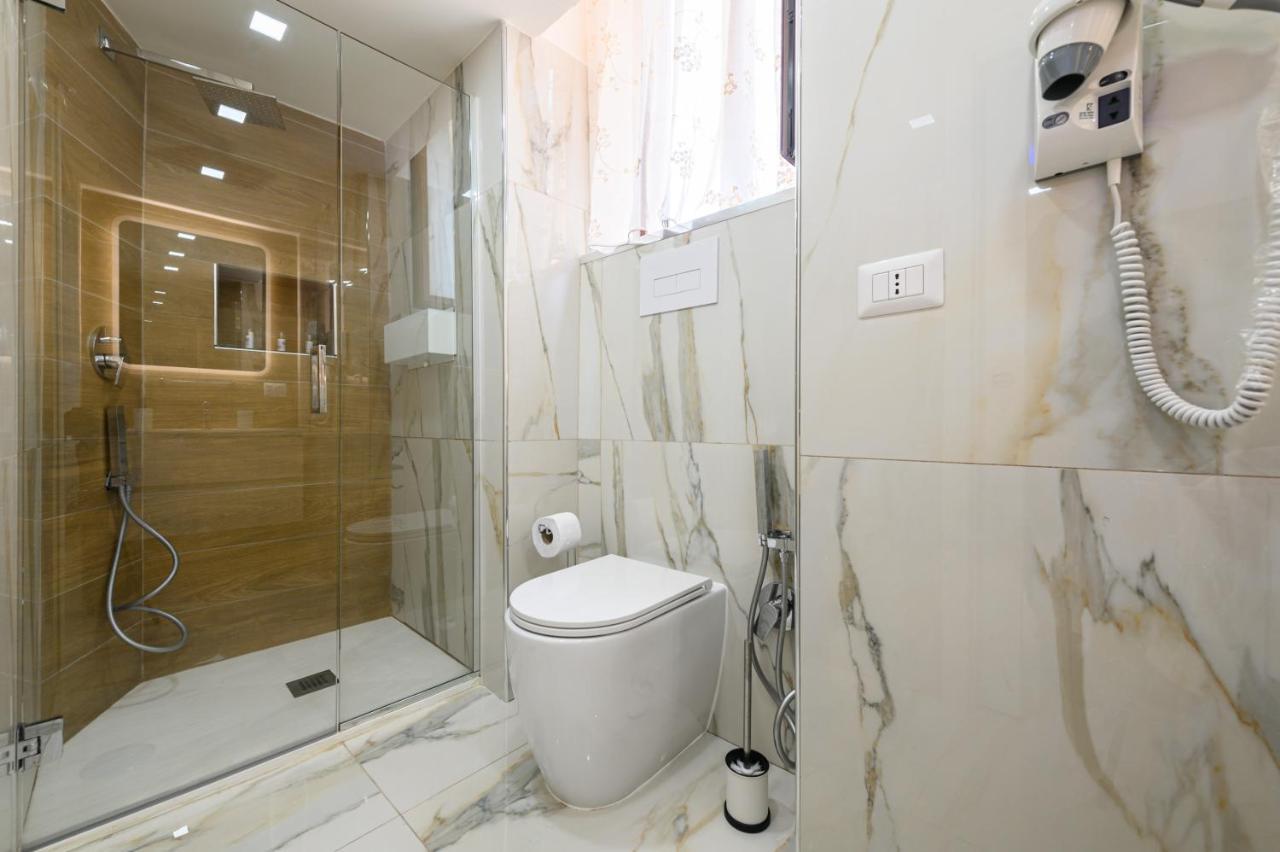 La Magnifica Napoli Apartments Gold House エクステリア 写真
